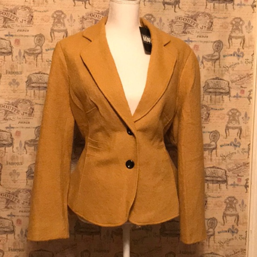 MONROE & MAIN MUSTARD JACKET